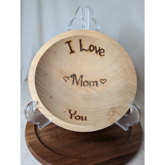 Wooden Bowl With Laser Engraved "I Love You Mom" Bowl - Picture 1 of 4